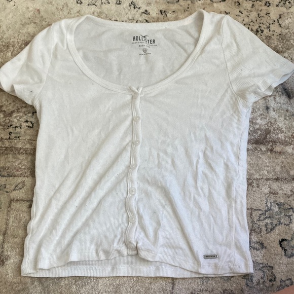 White hollister button front baby tee